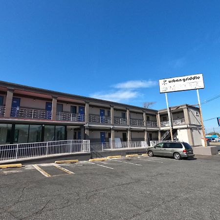 Rest Inn - Elizabeth Exterior photo