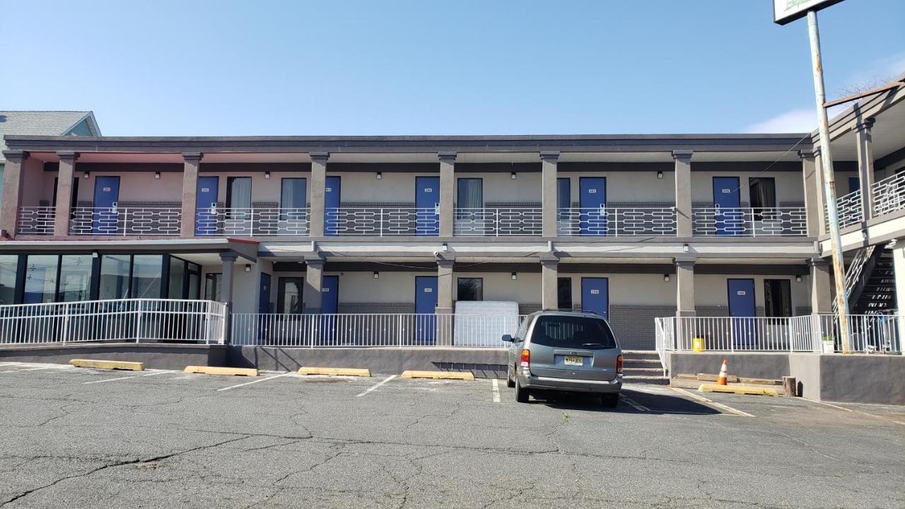 Rest Inn - Elizabeth Exterior photo